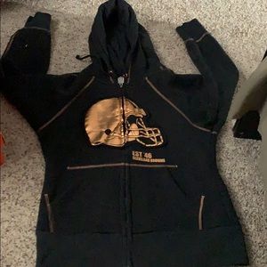 Browns zip up